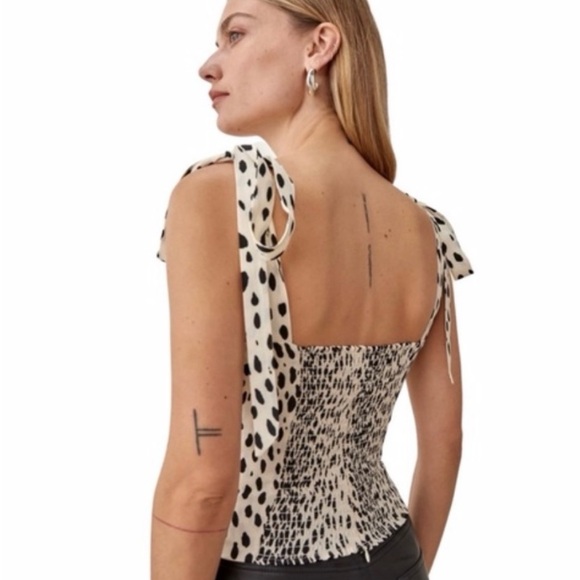 Reformation Ellora top with tie shoulders. Cheetah - Picture 4 of 7